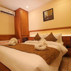 Hotel Kavery